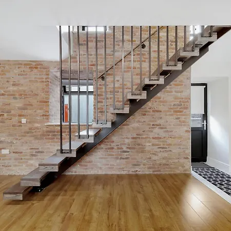 Βίλα Glenside Abbey 'sleeping 7 Guests' Buncrana