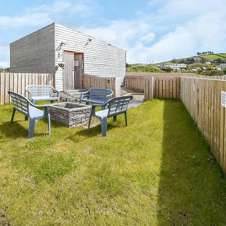 Glenside Abbey 'sleeping 7 Guests' Villa Buncrana