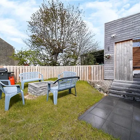 Glenside Abbey 'sleeping 7 Guests' Villa Buncrana