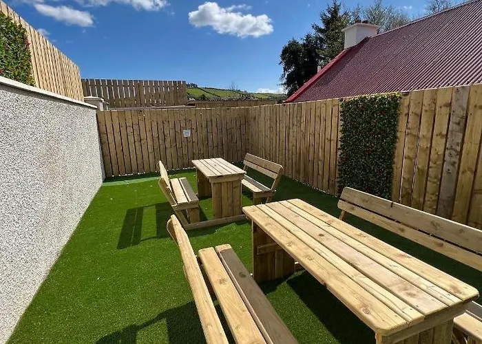 Glenside Abbey 'sleeping 7 Guests' Buncrana