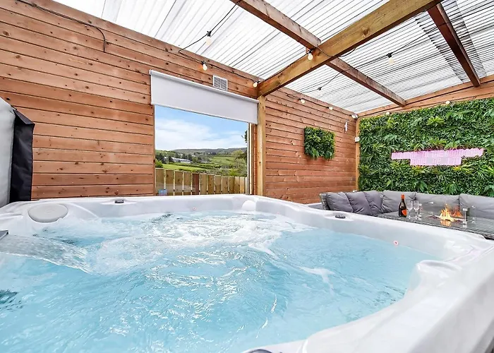 Glenside Abbey 'sleeping 7 Guests'