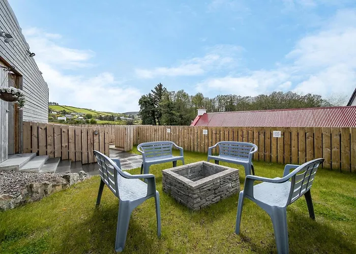 Glenside Abbey 'sleeping 7 Guests' Buncrana